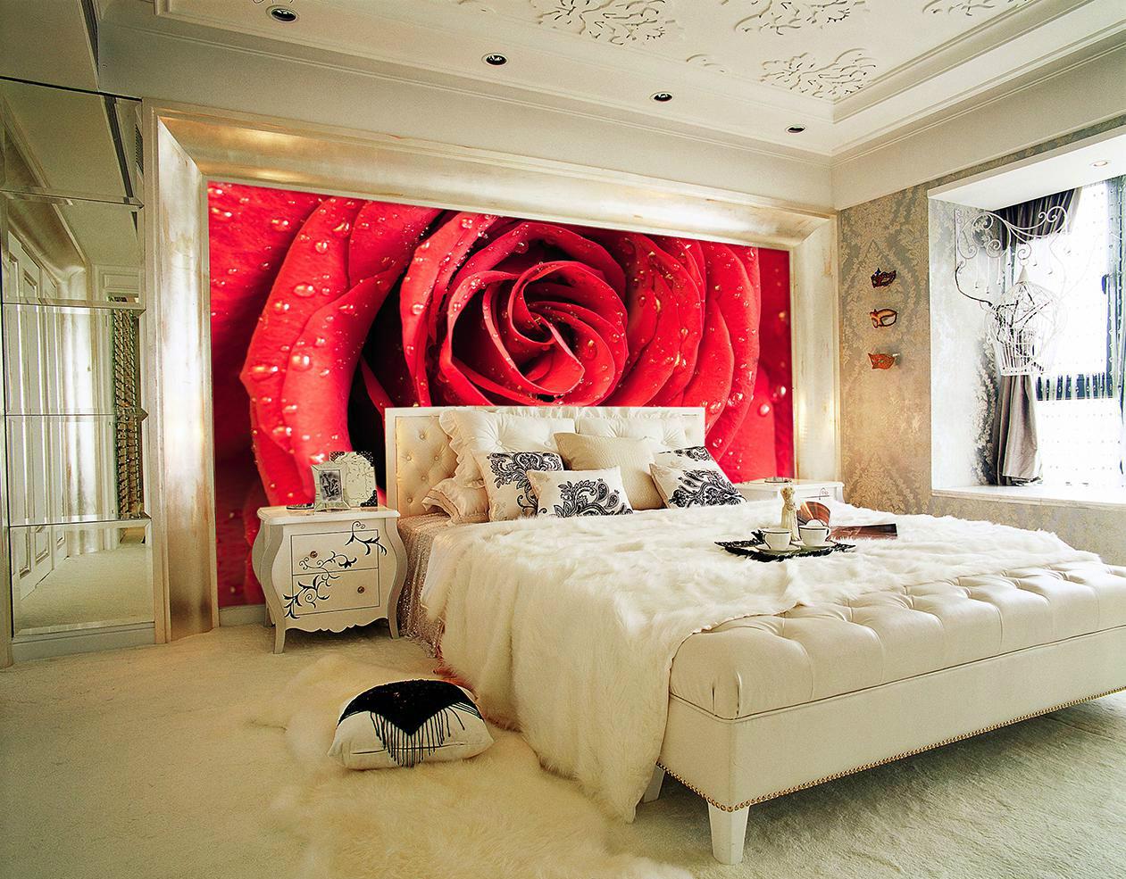 Фотообои с красной розой в спальне