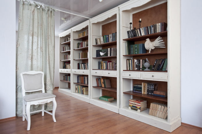 книжные полочки в интерьере в стиле прованс