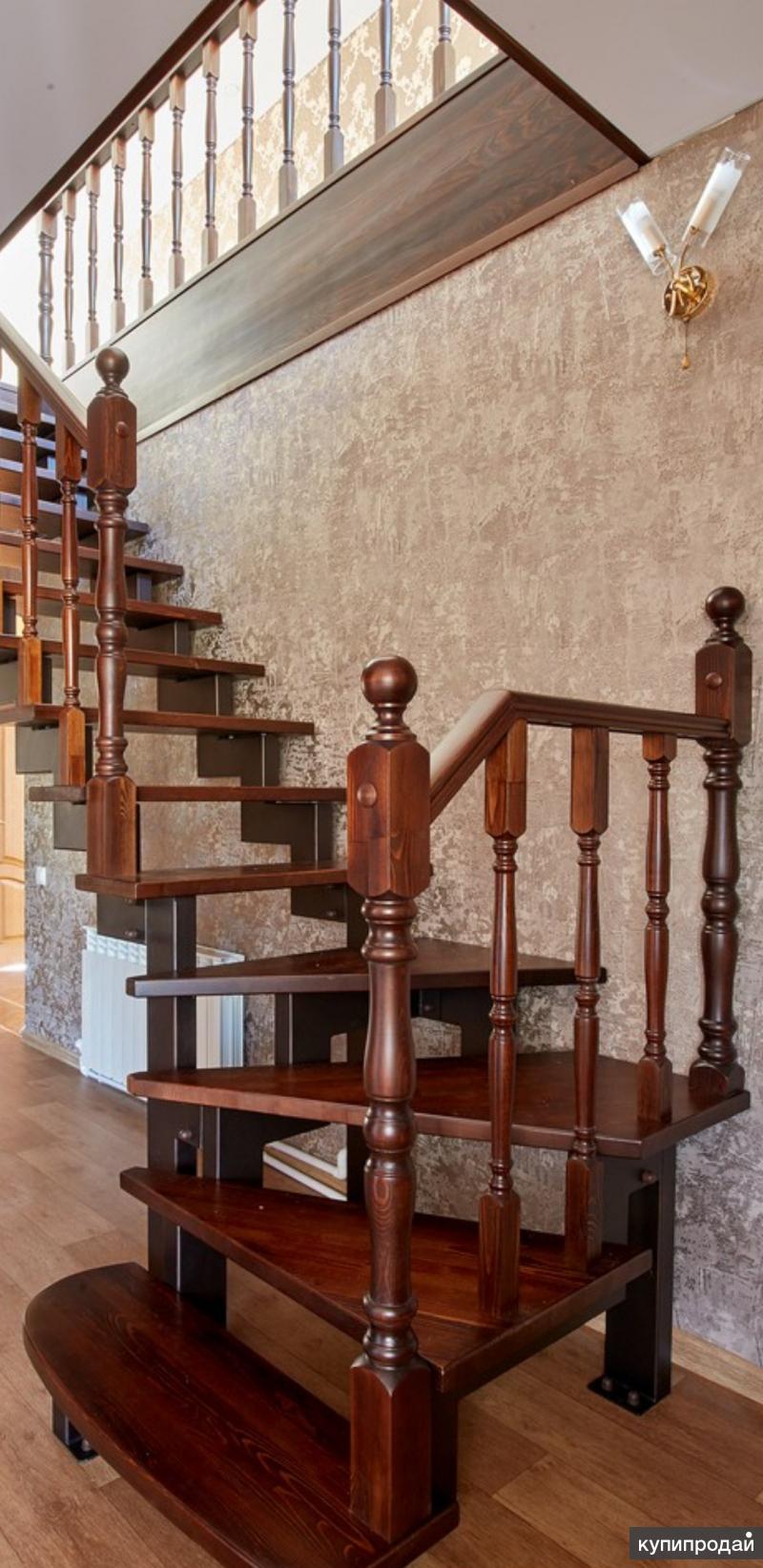 лестницы на металлокаркасе с деревянными ступенями фото