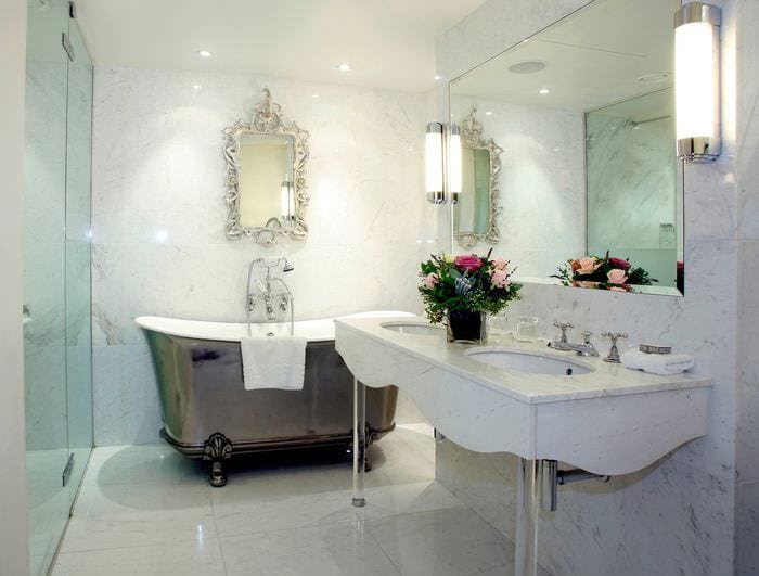дизайн ванной комнаты с мрамором