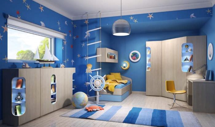 Дизайн детской комнаты с синими стенами
